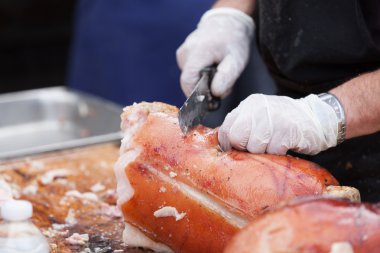 domuz kızartma sabitlemek için