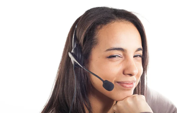 Portret van gelukkig lachend vrolijke ondersteuning telefoon operator in hoofdtelefoon, geïsoleerd op witte achtergrond — Stockfoto