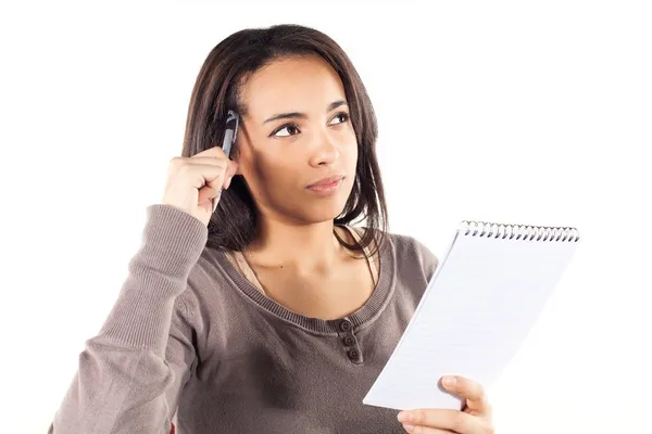 Frau schreibt einen Brief — Stockfoto