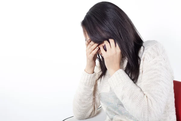 Vrouw met een smartphone — Stockfoto