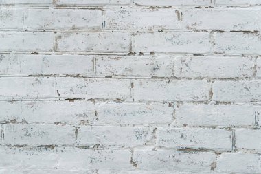 arka plan beyaz boya ile boyanmış eski tuğla, eski boya çatlakları ile tuğla duvar, grunge, vintage