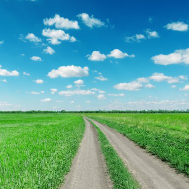 kırsal road horizon bulutlu gökyüzü altında