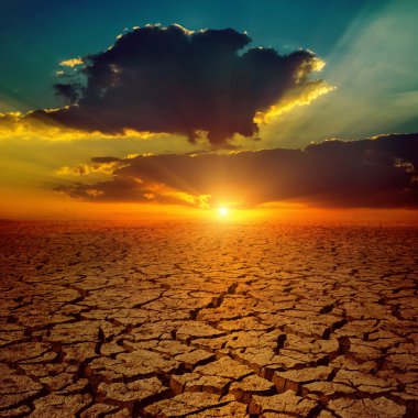 kuraklık dünya üzerinde dramatik günbatımı