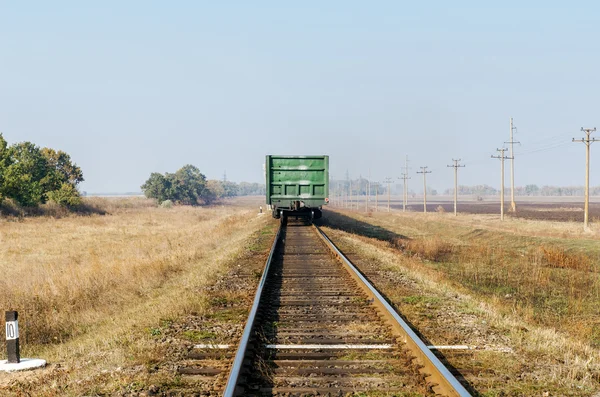 Letzter Waggon auf alter Eisenbahn — Stockfoto