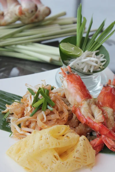 Pad thai — Stock Photo, Image