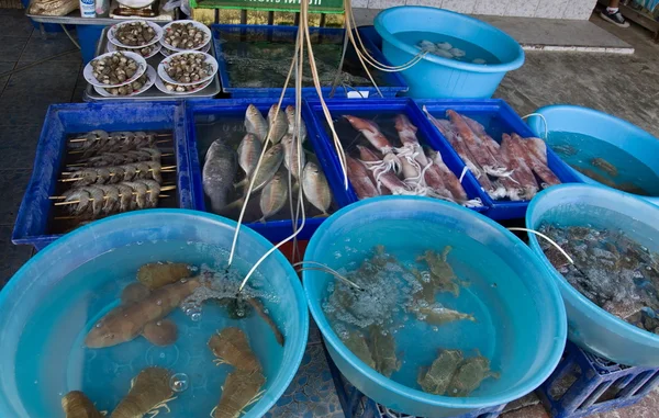 Nourriture à la plage thai — Photo