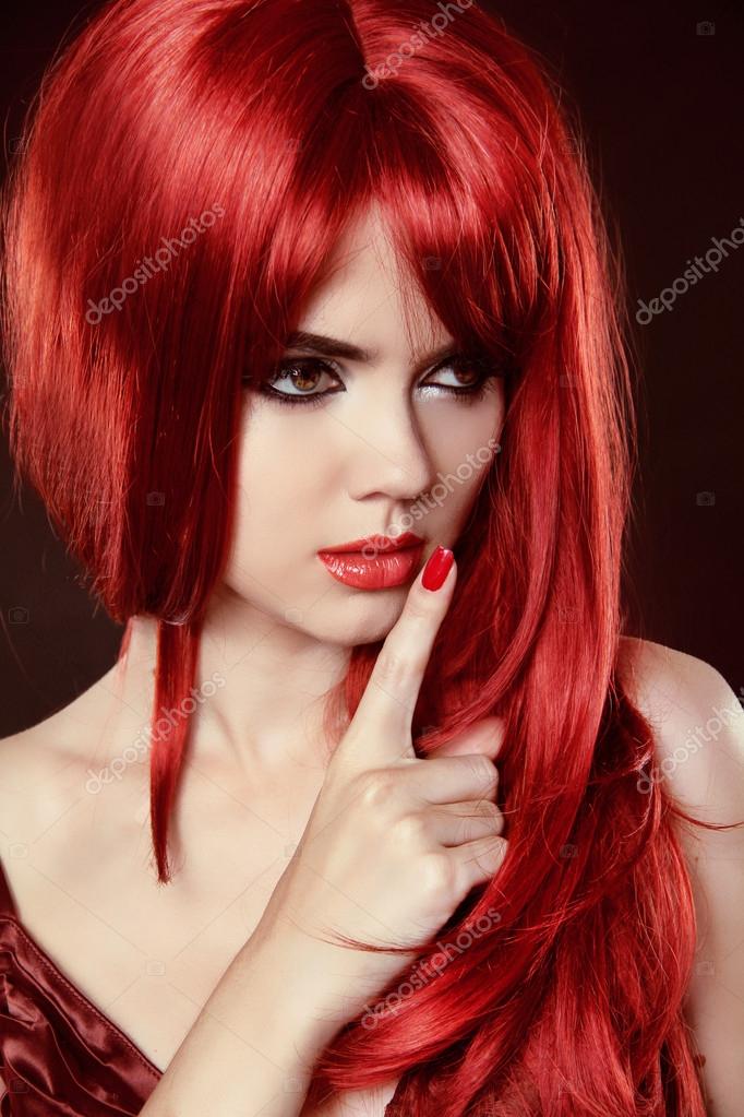 Secret. Red Hair. Beautiful Girl. Healthy Long Hair. Beauty Mode ...