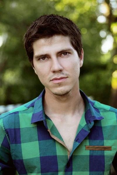 Portrait of Young handsome man, outdoors portrait, face — Stock Photo, Image