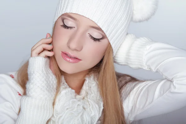눈 메이크업입니다. 뷰티 모델 겨울 여자 초상화입니다. 아름 다운 여자 — 스톡 사진