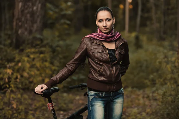 Early autumn portrait of girl — Stock Photo, Image