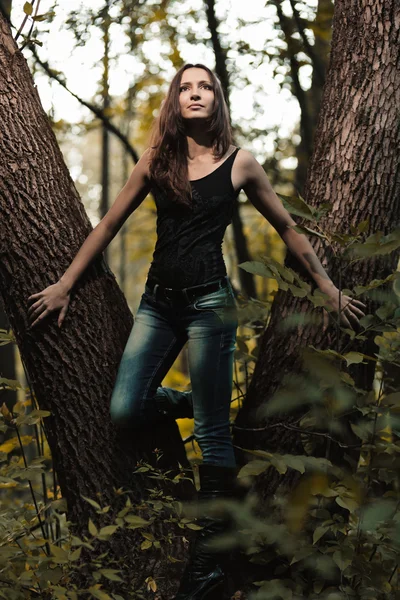 Retrato de otoño temprano de niña — Foto de Stock