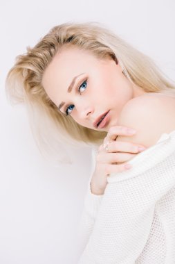 şehvetli sarışın