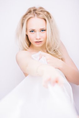 şehvetli sarışın