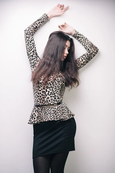 Leopard brunette girl — Stock Photo, Image