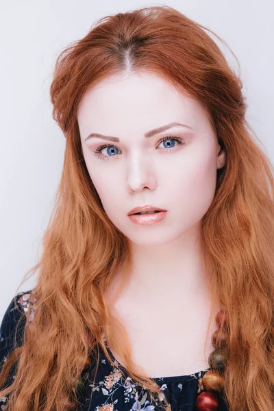 Sensual redhead girl — Stock Photo, Image