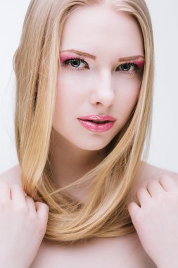 şehvetli sarışın