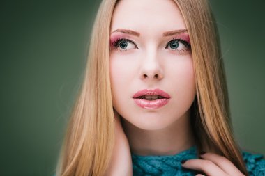 şehvetli sarışın