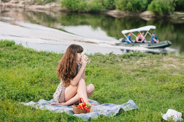 Picknick genießen — Stockfoto