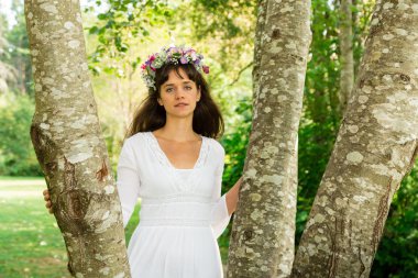 Doğa Ana sarılma ağaç