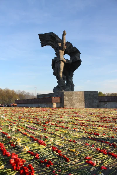 Memoriale della vittoria all'esercito sovietico e alla madre patria — Foto Stock