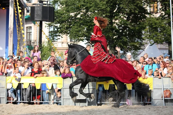 RIGA, LATVIA - AUGUST 21: Camilla Naprous from The Devils Horsem — Stock Photo, Image