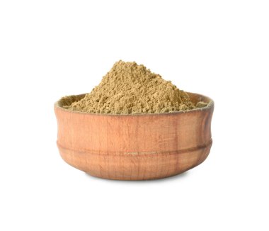 Beyaz arka planda hojicha pudrası olan kase