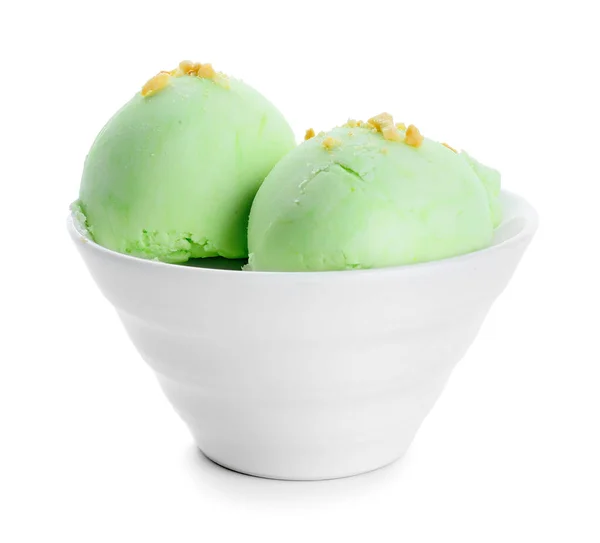 Ciotola Con Delizioso Gelato Pistacchio Sfondo Bianco — Foto Stock