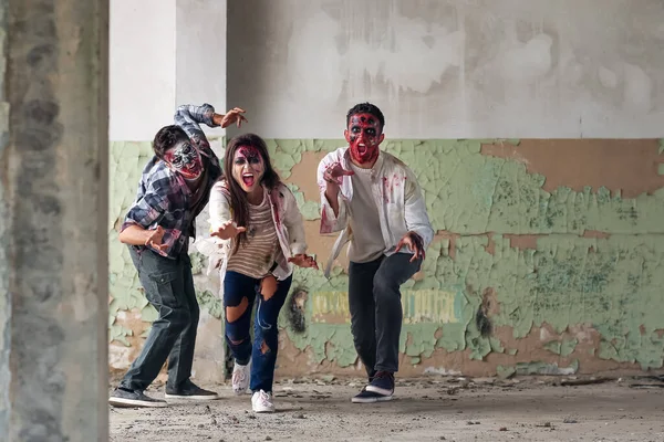 Scary Zombies Ruined Building — Stock Photo, Image