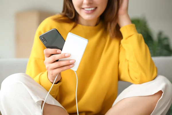 Young Woman Phone Power Bank Home — Stock Photo, Image