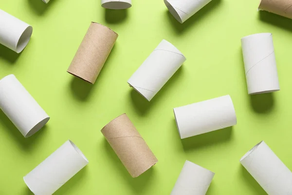 Empty Toilet Paper Tubes Green Background — Stock Photo, Image