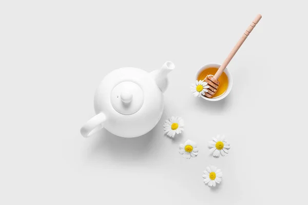 Teapot Honey Chamomile Flowers White Background — Stock Photo, Image