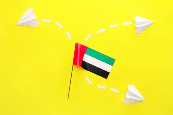 National United Arab Emirates Flag Paper Planes Yellow Background — Stock Photo, Image