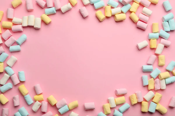Frame Made Sweet Tasty Marshmallows Color Background — Stock Photo, Image