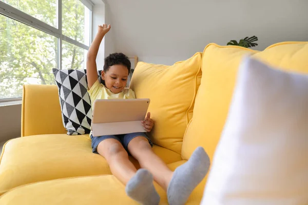 Little African American Boy Tablet Computer Watching Cartoons Sofa Home — Stock Photo, Image