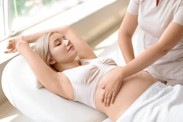 Young Pregnant Woman Having Massage Spa Salon — Stock Photo, Image