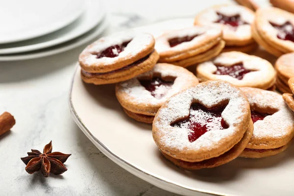 Plate Tasty Linzer Cookies Table Closeup — Stock Photo, Image