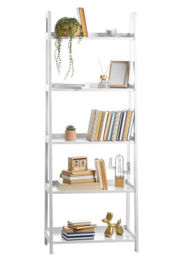 Kitaplı raf ünitesi ve beyaz arkaplanda dekor