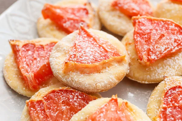 Plate Tasty Grapefruit Cookies Closeup — Stock Photo, Image