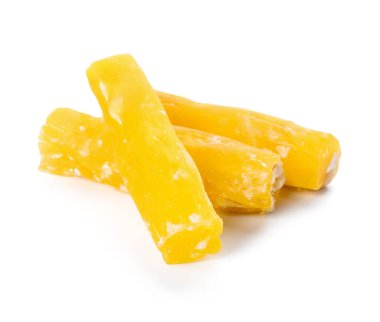 Beyaz arka planda lezzetli Türk lokumu