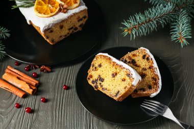 Lezzetli bir Noel çalıntısı masada