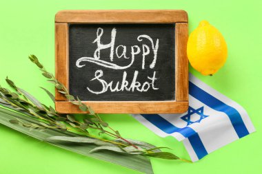 Renk arkaplanındaki Sukkot kutlamaları için kompozisyon