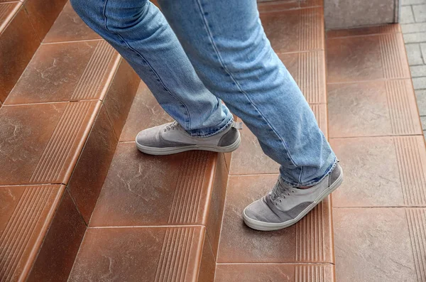 Man Walking Stairs Outdoors — Stock Photo, Image