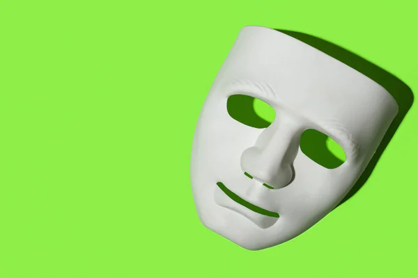 Guy Fawkes Maske Auf Farbigem Hintergrund — Stockfoto