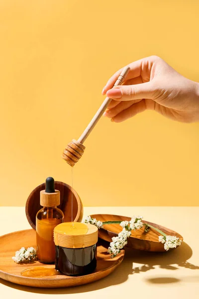 Woman Pouring Honey Jar Cosmetic Products Closeup — Stock Photo, Image