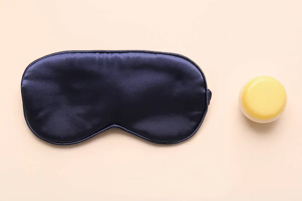 Stylish Sleep Mask Cosmetic Jar Color Background — Stock Photo, Image