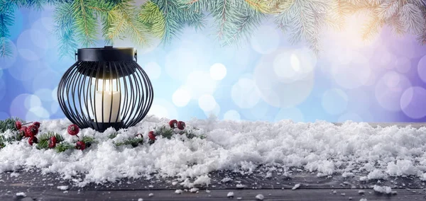 Lantaarn Met Sneeuw Sparren Takken Kleur Achtergrond Met Ruimte Voor — Stockfoto