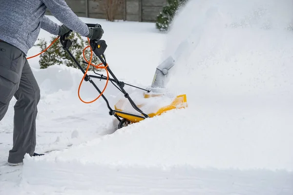 Man Machine Removing Snow Yard — Stock Photo, Image