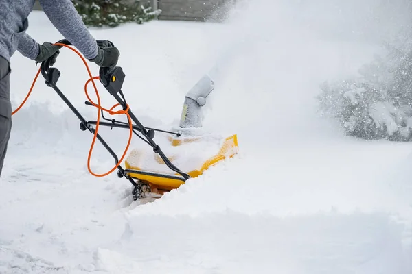 Man Machine Removing Snow Yard — Stock Photo, Image