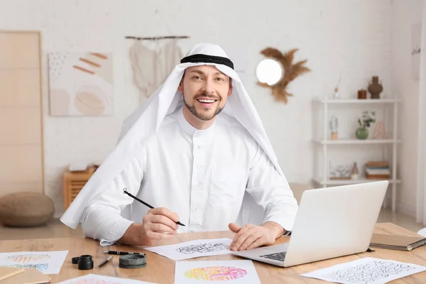 Male Arab Calligraphist Working Office — Stock Photo, Image