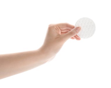 Beyaz arka planda temiz pamuklu bir kadın eli.